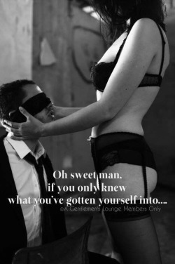 hisfuturexwife:  lonelyenglishandbroken:  Yes please….would love you to….  Haha think he is figuring it out  Lucky guy