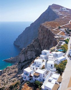 m00nlighteyes:  stevie8g:  miss—bloom:  my beautiful country♥ Greece♥i wish i could add more than 10 pictures   I wish I could be there 