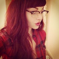 kimlucille:  I found my old captive for my septum the other day, forgot I had it pierced hah 
