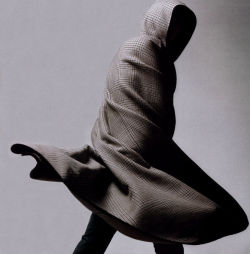 labsinthe:  &ldquo;Legends Of The Fall&rdquo; Carmen Kass photographed by David Sims for Harper’s Bazaar 2001 