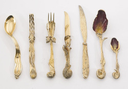  Salvador Dalí, Ménagère, 1957, set of seven pieces of silver-gilt flatware 