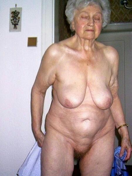 Amateur old lady galleries
