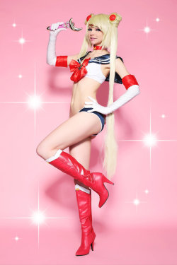hotcosplaychicks:  Sailor Moon - Bikini Costume - Kelly Hill Tone by KellyHillTone Follow us on Twitter - @hotcosplaychick