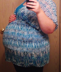 pregnantbbw:  This was nearly a month ago! About 31 weeks. I’m closing in on 35 weeks now…I will try to update soon! I’ve just been wanting lots of naps lately. ;) Thank you all for sticking with me. xoxo 