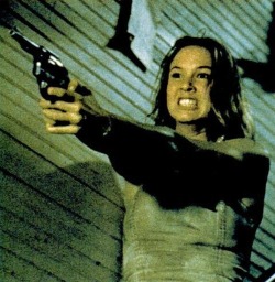 Renee Zellweger - Texas Chainsaw Massacre, The Next Generation, 1997.