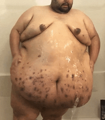 fatmov:  Antonio showerÂ    If you&rsquo;re with me, guaranteed you&rsquo;ll be this big&hellip; minimum&hellip;