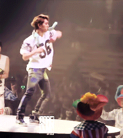 on-ho:  Onew showing the world his dance moves until Jonghyun comes and shuts his party down 