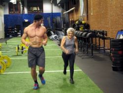 bareyogi:  74-year-old Annemarie McKay wodding with CrossFit Games athlete Spencer Hendel Never say can’t 