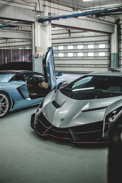 italian-luxury:  Veneno &amp; Aventador