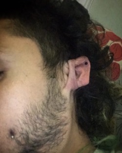 Might sound weird or stupid but I finally am able to do this!!!!!!!   #stretchedlobes #bodymods #piercings #excentric #unique #finallyitshappenedtome    #lost #lostnachos #lostnachos2018