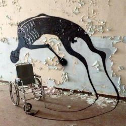 samanthalolsen:   200degreemrfahrenheit:  Series of paintings discovered in an abandon mental asylum in Italy.  I’m scared 