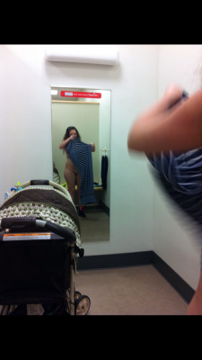Submit your own changing room pictures now! Cupcake Milf &lsquo;Forgot&rsquo; her panties via /r/ChangingRooms https://www.reddit.com/r/ChangingRooms/comments/5cefq4/cupcake_milf_forgot_her_panties/?utm_source=ifttt