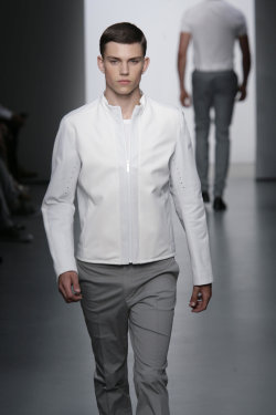 aquireitsconsistency:  homme—models:  Andre Bentzer | Calvin Klein SS09
