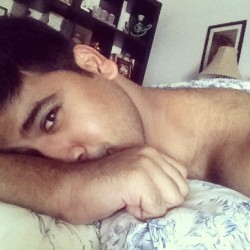 demvisualfeels:Rolling around in bed with the AC on :) #gay #desi #instagay #indian #hairy #scruffy