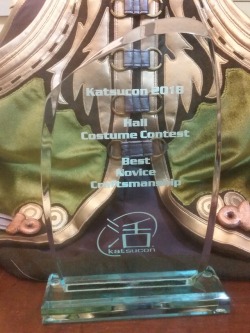 havinghorns: I wasn’t sure I was going to enter the Katsucon Hall Contest, but I’m glad I just went for it. I won Best Craftsmanship in the Novice Division for Balthier!  Even better I got to meet so many people in person that I’ve known and watched