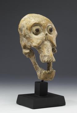 chefpyro: weretoons:  coolartefact:  Aztec skull mask, 1400-1521.  Source: http://imgur.com/BQcRYWP      history repeats itself   