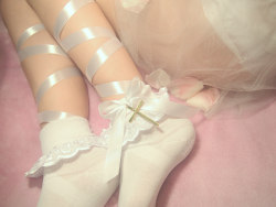 rottinggirlsrestingplace:    New ~ Sunday sadbbydolls socks with frilly lace, golden crosses, bows and ballet decorative leg ties  