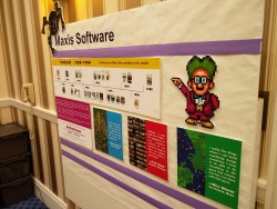 itrunsdoom: obscuritory:  The exhibit is happening! Come to the MAGFest Museum when it opens tomorrow to play all the Maxis games!* *Most of the Maxis games  I’m not involved in this, but a long-time comrade of mine is, and he’s been working on this