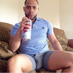 phuckyofantasies:  mariothebeautifulblackmatrix:   I’D LOVE TO EAT HIS FAT YELLOW ASS AND MAY BE SLIDE HIM SOME GOOD CHOCOLATE DICK.   * iWonder how he smells!! 