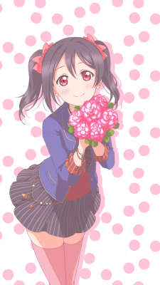 mxkemunroe:  Nico Yazawa + Flowers (gift for grayfvllbvster)