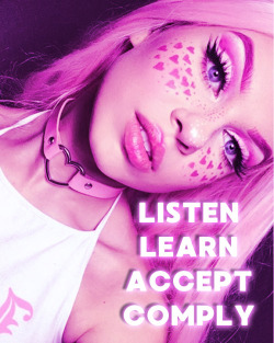 chaos-doll:  Real Bimbos are Smart! Smart girls choose to submit because they realize that submission is strength. Smart girls choose to act dumb because they understand that ditzy is desirable. Smart girls want to be controlled because they know that