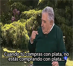 giorgianolml:  José Mujica (Ex Presidente de Uruguay)Si quieres ver más Clickeame 1313 