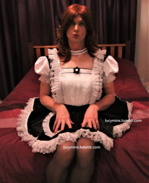 lucyminx:  Sat waiting for Master   NOW DO AS YOU&rsquo;RE TOLD AND SUCK THIS THICK HUGE HARD DIRTY MEATY CHOCOLATE COCK LIKE A GOOD COCK SUCKING CUM SUCKING SLUT SUPPOSED TO. 