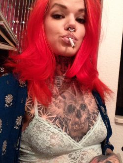 obsessedwithtattooedsluttybabes:  Tina Marie aka Babeink and her incredible tattoos