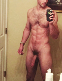 cuddlyuk-gay:    I generally reblog pics of guys with varying degrees of hair, if you want to check out some of the others, go to: http://cuddlyuk-gay.tumblr.com   