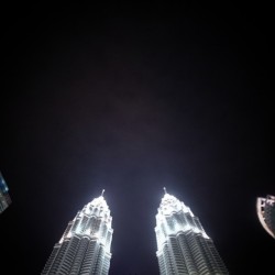 Peek of the Peak #Petronas #KualaLumpur #Malaysia #travel  (at PETRONAS Twin Towers)