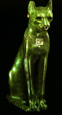 elhieroglyph:   “The Gayer-Anderson Cat” is an Ancient Egyptian statue of a cat made out of bronze, f664-332 BC. The British Museum. The statue is a representation of the Cat-Goddess Bastet. 