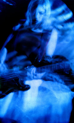 tim-sliwinski: Kim Gordon (Sonic Youth) - Live at the State Theatre in Detroit, 1998 By Jennifer Jeffery. 