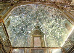 cinoh:  The ceiling of the Hall of Diamonds in Tehran’s Golestan Palace.  