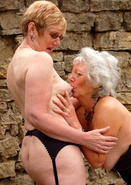 Mature naked Grannys hunger for cock 6, Long xxx on cjmiles.nakedgirlfuck.com