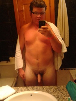 facebookxrated:  Tweeted his tan lines to his mates