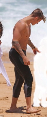 justinbieber-body: Can I look at this for the rest of my life? 
