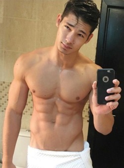 Hot & Sexy Asian Men