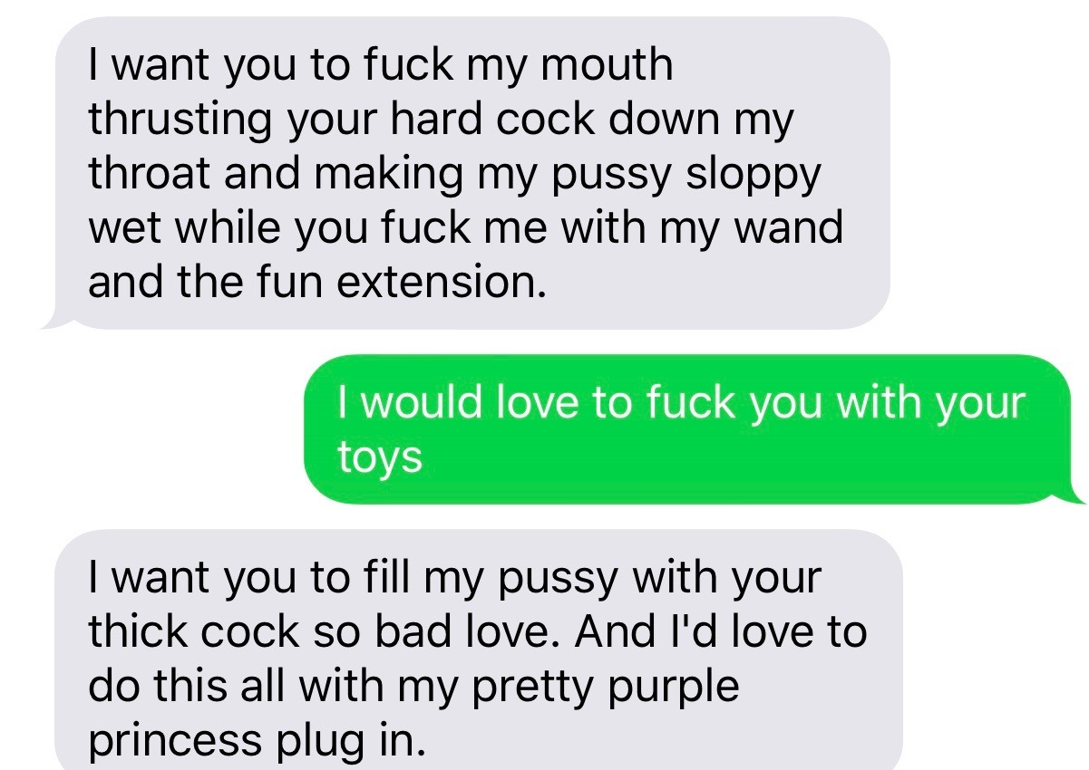 Raunchy Sexts Between Two Lovers