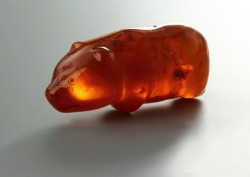 salopian-peasant: mrsurlaw:   salopian-peasant:  strongbadgmail:  museum-of-artifacts:  Amber bear amulet of neolithic hunter. c. 3500 years old  I will NEVER not reblog the 3500 year old gummy bear   if it’s neolithic then doesn’t op mean 35000 years