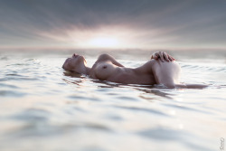 bornbythesea:  Merry Mermaid Monday!! Submit your artistic selfie to be a featured Mermaid! Photo by Peter Trench 