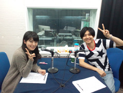 Kaji Yuuki (Eren), Ishikawa Yui (Mikasa), and Hashizume Tomohisa (Bertholt) at the broadcast session of the first “Attack on Titan: Junior High After School Radio” episode! The first/A Part will feature two seiyuu fromt he show while the second/B