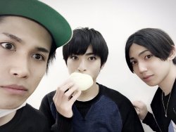 @shotaro_arswGood evening.All five Osaka performances were successfully completed.To everyone who came to the theater and those who cheered from afar, thank you very much.Finally, next is Miyagi!Itâ€™s been a long time since I was surrounded by Osakaâ€™s
