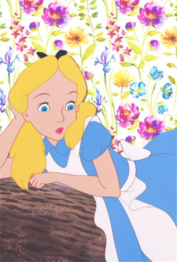 disneythis-disneythat:  iPhone Backgrounds → Alice in Wonderland by request 