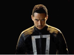 aos-biospec:  @iamgabrielluna : Watch the Season Premiere of  @Marvel’s #AgentsofSHIELD Tuesday Sept. 20 at 10/9c on @abcnetwork! Robbie Reyes is watching you… :). #GhostRider 🔥💀🔥 