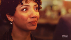 ladiesintv:  Jasika Nicole as Astrid Farnsworth from Fringe (Note: This edit comes from http://scifi-women.tumblr.com))