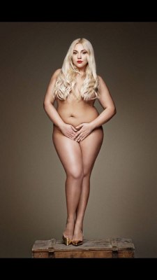 taytay0928:  rubenesque-ladies:  pear-lover:Model Olga Lukomskay  💕