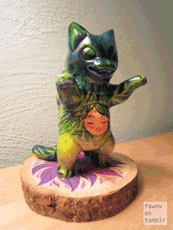 fawnv:  My custom Negora will join the troop of custom cat kaijus at Konatsu’s first US art show at Q Pop Shop in downtown Los Angeles. Konatsu will be doing live painting at the show!  Opening reception this Saturday June 28th 7PM. Click here for