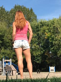teaseswinger: teaseswinger:  Me outside at the park…rare pic opportunity that I submitted to Carnal-Erotic-Desires for Mom Bod Sunday last summer 🌸   Hump view of those shorts since I didn’t think to get another pic! 😫😊 
