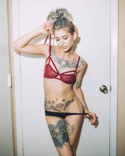 casanovasuicide:  Photo by @adammillergalloway Can’t get enough Casanova!?!?!  Check out these other accounts:   Etsy, Twitter, Instagram, Tumblr, Tumblr #2,SuicideGirls, Live Heroes. 