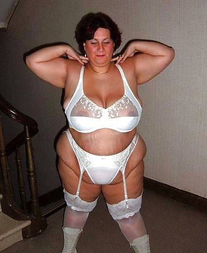 BBW Granny in sexy white underwear
